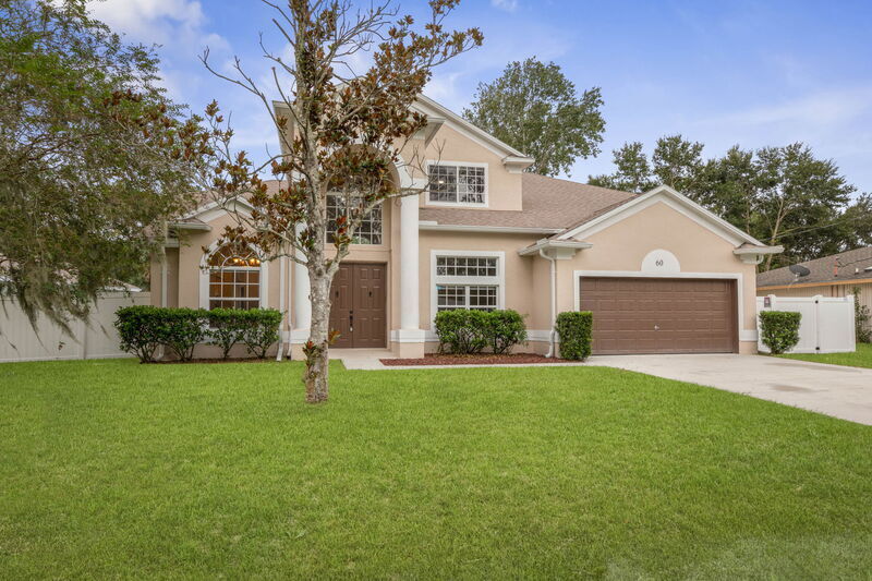 60 Brigadoon Ln in Palm Coast, FL - Foto de edificio
