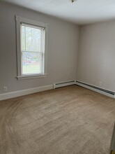 384 North Rd, Unit A in North Chelmsford, MA - Building Photo - Building Photo
