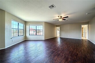 504 Seed Cove in Round Rock, TX - Building Photo - Building Photo