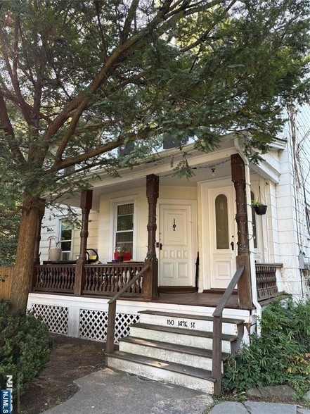 150 Jane St, Unit 4538 in Englewood, NJ - Building Photo - Building Photo