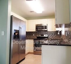 9264 91st St N in Seminole, FL - Building Photo - Building Photo