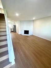 19847 Claremont Ln in Huntington Beach, CA - Building Photo - Building Photo