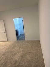 7603 Honeysuckle Ln in Joliet, IL - Foto de edificio - Building Photo