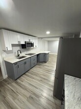 1100 Beverly Ave NW in Largo, FL - Building Photo - Building Photo