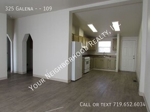 325 Galena Ave in Cripple Creek, CO - Foto de edificio - Building Photo