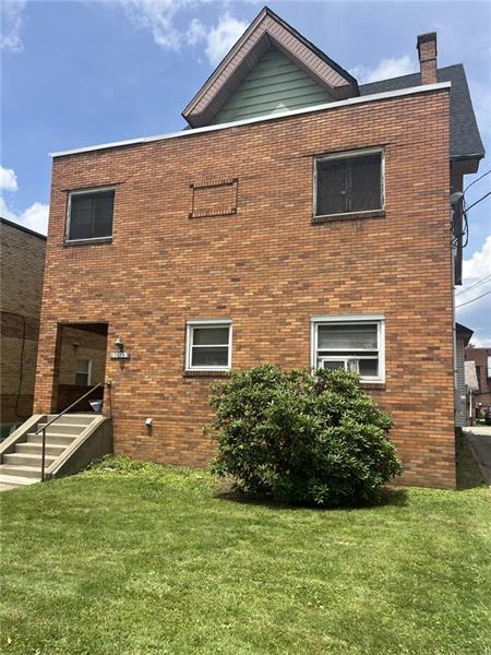 5839 Darlington Rd in Pittsburgh, PA - Building Photo