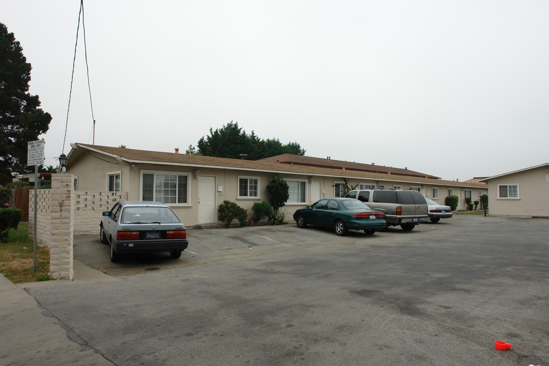 8 Villa Street Apartments in Salinas, CA - Foto de edificio