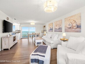 4995 S Hwy A1A in Melbourne Beach, FL - Building Photo - Building Photo