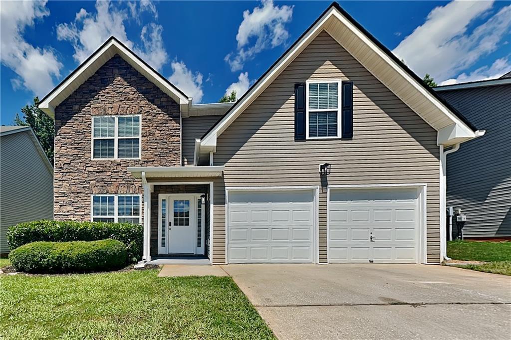 4087 Rosebud Park Dr in Snellville, GA - Building Photo