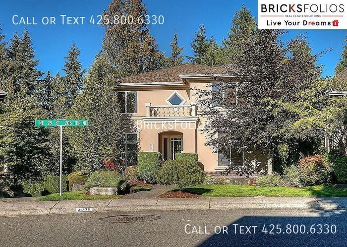 2830 206th Terrace NE in Sammamish, WA - Building Photo