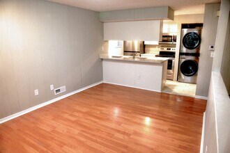 310 E 17th Ave, Unit 310 E 17th Ave in Columbus, OH - Building Photo - Building Photo