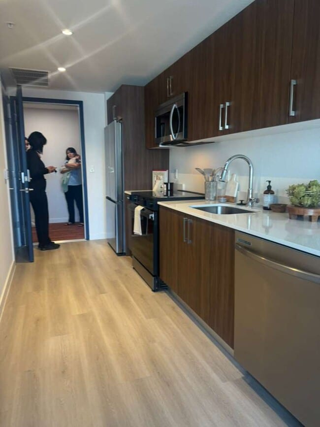 3850 NW 12th St, Unit S1 in Miami, FL - Foto de edificio - Building Photo