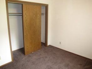 River Buttes in Chamberlain, SD - Building Photo - Building Photo