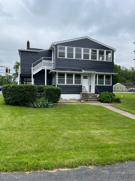 6983 NY-31 in Cicero, NY - Building Photo