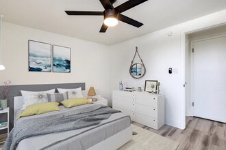 2441 S York St in Denver, CO - Building Photo - Building Photo