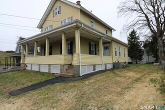 6 Mary St in Shelton, CT - Building Photo - Building Photo