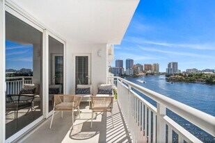511 Bayshore Dr in Fort Lauderdale, FL - Building Photo