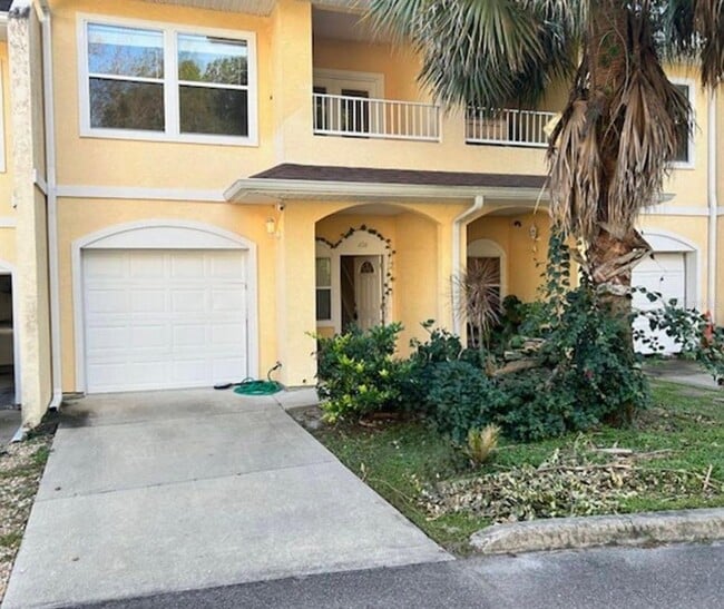 property at 542 NW 39th Rd