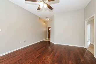 4574 Kings Grant Dr in Memphis, TN - Building Photo - Building Photo