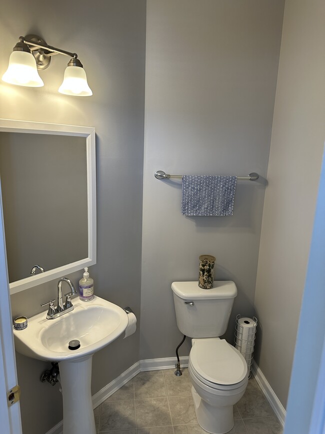 7023 S Sentinel Ln in York, PA - Building Photo - Building Photo