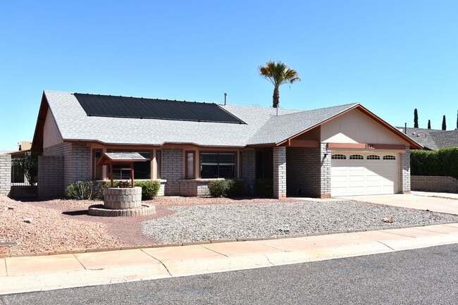 property at 3547 Briarwood Dr