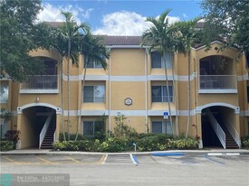 2485 NW 33rd St in Oakland Park, FL - Building Photo