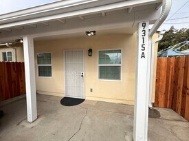 9315 Sideview Dr in Downey, CA - Building Photo