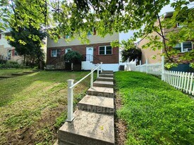 806 S Armour St in Allentown, PA - Building Photo