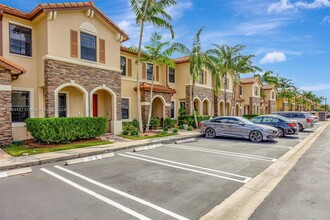 473 SE 32nd Terrace in Homestead, FL - Building Photo - Building Photo