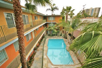 1516 2nd St in Long Beach, CA - Building Photo - Building Photo