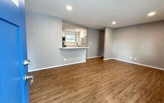 1381 Xanadu St in Aurora, CO - Building Photo