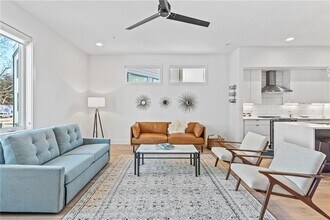 2424 Memorial Dr SE in Atlanta, GA - Building Photo - Building Photo