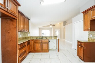 937 Grassy Island Ln in Orlando, FL - Building Photo - Building Photo