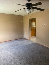 1005 W Davis St in Savannah, MO - Building Photo - Building Photo