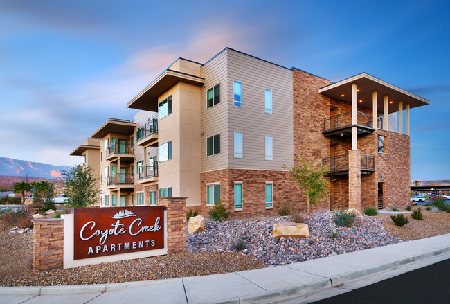 Coyote Creek in Washington, UT - Building Photo - Building Photo