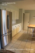 1519 Trebor Rd in St. Joseph, MI - Building Photo - Building Photo