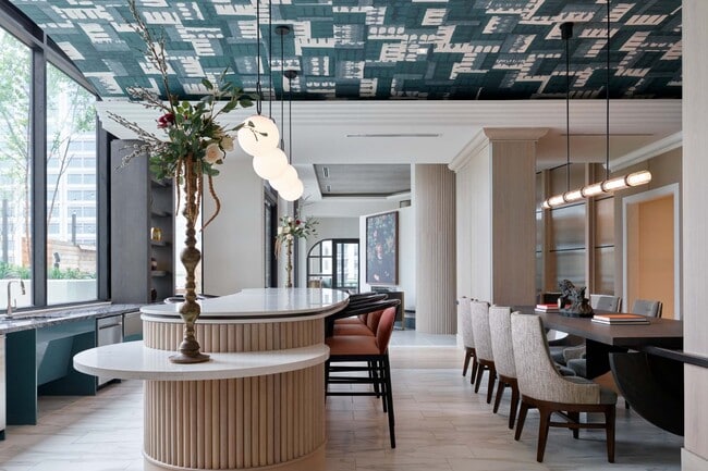 The Hadley in Atlanta, GA - Building Photo - Interior Photo