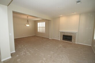 15116 Cross Stone Dr in San Diego, CA - Building Photo - Building Photo