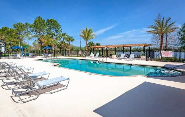 Lake Weston Point Apartments in Orlando, FL - Foto de edificio - Building Photo