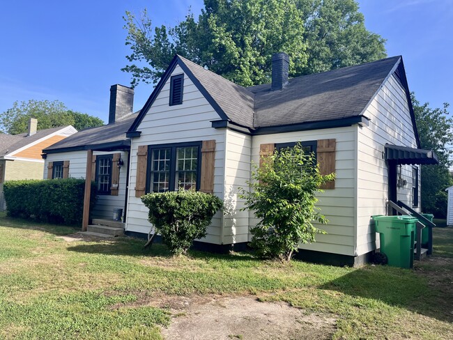 property at 133 King St