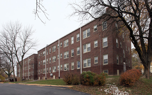 Gladstone Apartments in Indianapolis, IN - Building Photo - Building Photo