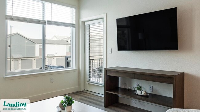 10670 Jake Jabs Blvd in Longmont, CO - Building Photo - Building Photo