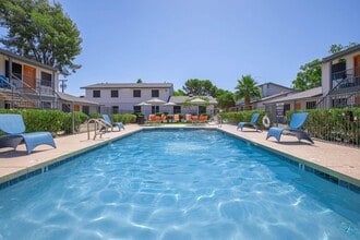 Atwater in Phoenix, AZ - Building Photo - Building Photo