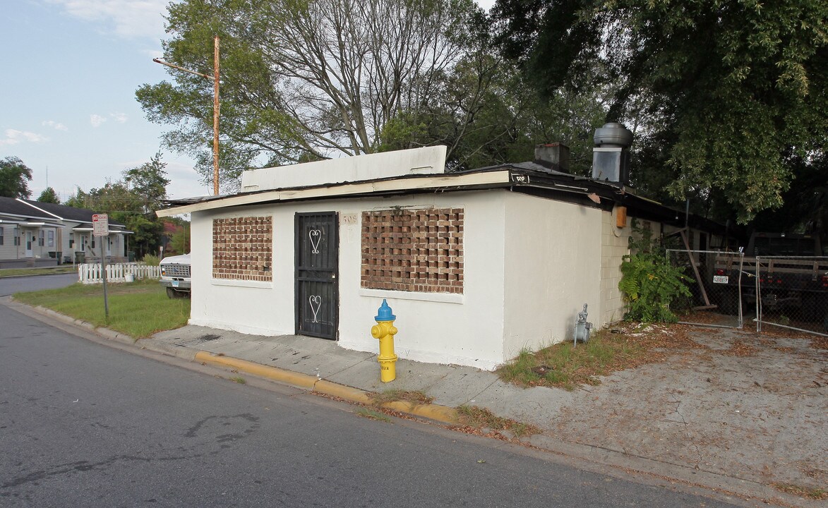 511 Amaranth Ave in Savannah, GA - Building Photo