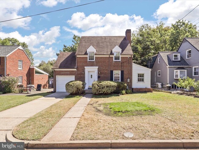 property at 1839 N Powhatan St