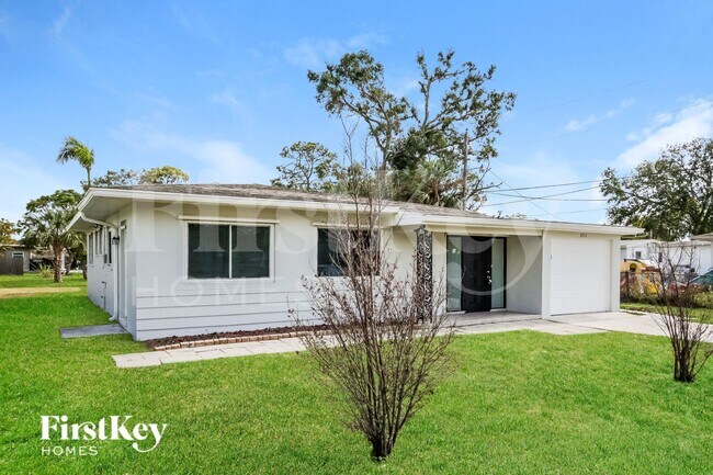 3711 Kelly St in Ft. Myers, FL - Building Photo - Building Photo