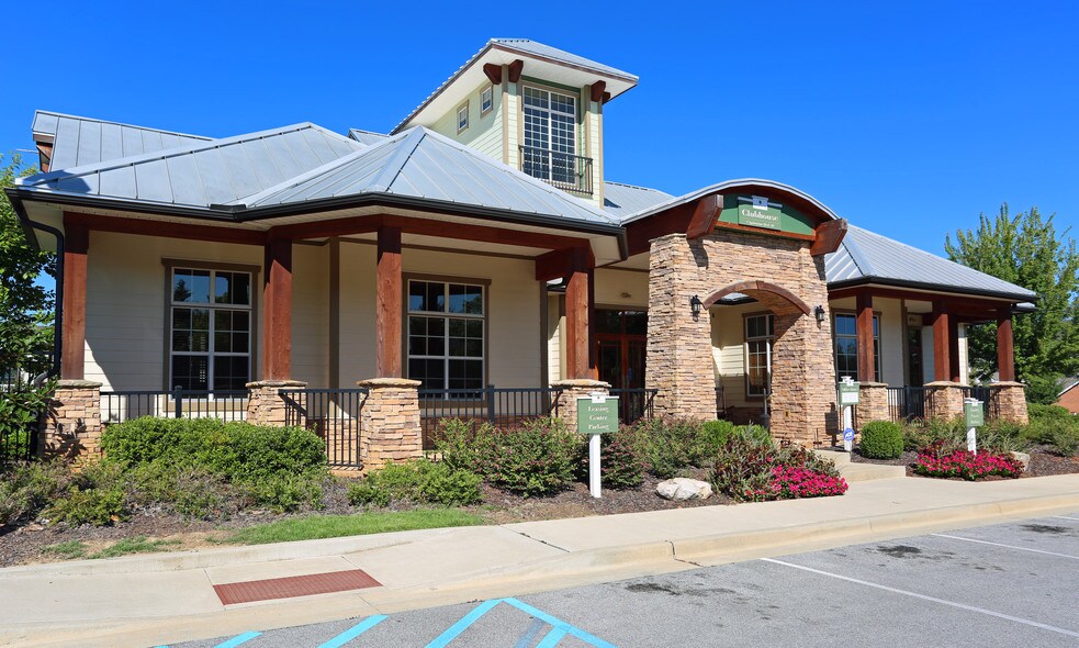 Hotel Russell Erskine Apartments Huntsville, AL Apartments For Rent