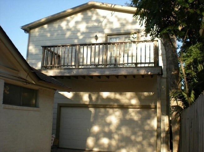 property at 1 Post Oak Blvd