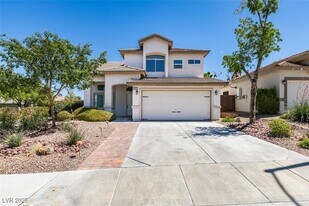 2452 Silver Blossom Ln in Henderson, NV - Building Photo