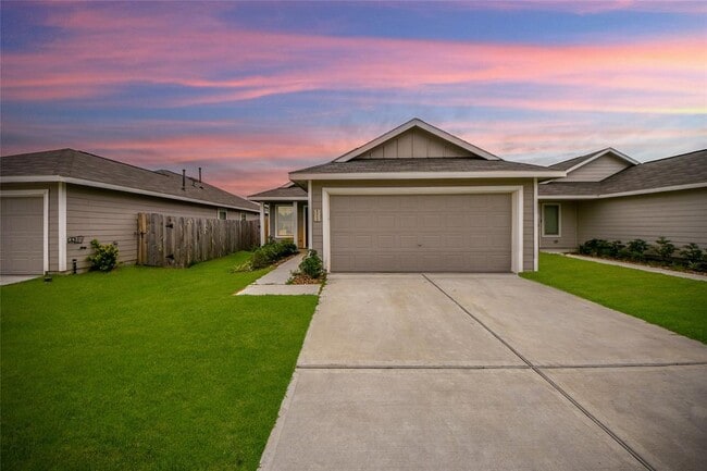 property at 13777 Kit Run